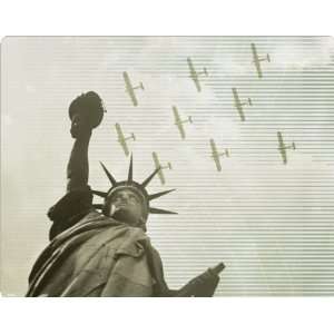  Statue of Liberty Airplane Flyover skin for Apple iPad 