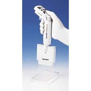  Eppendorf Research pro Multichannel Electronic Pipettors 8 