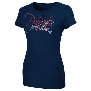  New England Patriots Womens Franchise Fit T Shirt: Sports 
