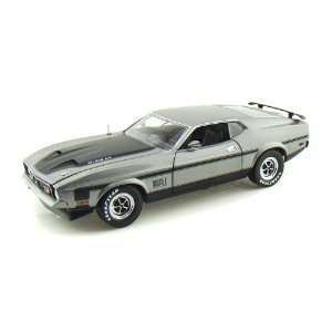  1971 Ford Mustang Mach 1 Ram Air 351 1/18 Silver: Toys 