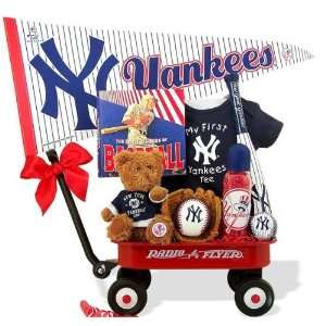    NY Yankees Baseball Boy Radio Flyer Baby Wagon.: Toys & Games