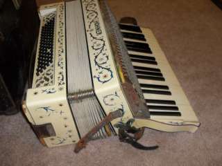 Antique 1920s HOHNER Accordion White 41 Keys 80 Buttons with Case 