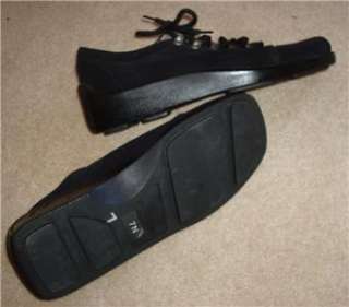 Black Suede Walking Shoes Wedge Heel ~by Donald J Pliner ITALY~ womens 