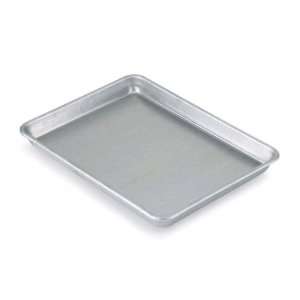  Vollrath Co. 18x13x1 in. Jelly Roll Pan.