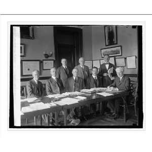 Historic Print (L) Meeting of directors of Gorgas Memorial Institute 