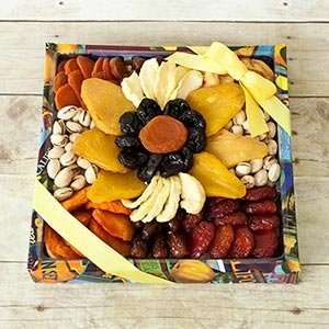Vacaville Fruit Company® 55 oz. Dried Fruit & Nut California Gift Box 