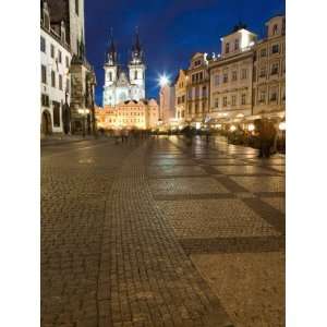 Old Town Square in the Evening, Old Town, Prague, Czech 