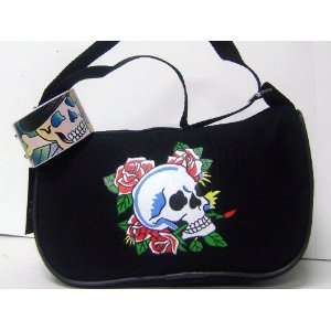  New Skull Black Shoulder Bag Bonus Bracelet Toys & Games