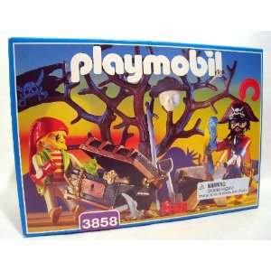  Playmobil 3858 Treasure Island: Toys & Games