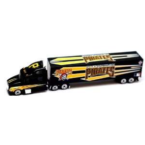    Pittsburgh Pirates MLB 09 Tractor Trailer: Sports & Outdoors