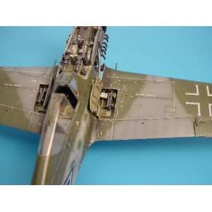    Aires 1/32 Focke Wulf Fw190D Gun Bay (For HSG) Toys & Games