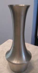 VTG SGNED COLONIAL SOLID PEWTER BY BOARDMAN 2304 HANDSOME 8 3/4 VASE 