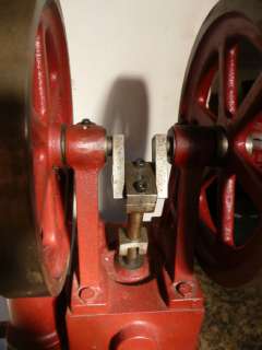 vintage large model vertical steam engine twin wheels with base and 