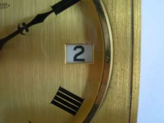   LE COULTRE CLOCK WITH AUTOMATIC CALENDAR 8 DAYS VERY NICE CONDITION