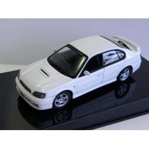  1/43 Scale Autoart 1999 Subaru Lagacy B4 RHD in White 