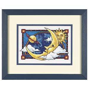  Its in the Sky   Stamped Cross Stitch Kit: Home & Kitchen