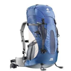 Deuter Futura Zero 40 Backpack:  Sports & Outdoors