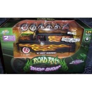  Road Rats Chop Shop 57 Chevy Suburban Metal Model Kit 