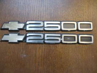 Chevrolet CHEVY Bow Tie 2500 Door Emblem SET NO PIN VERSION  