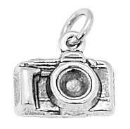 STERLING SILVER POINT AND SHOOT STYLE CAMERA CHARM/PENDANT  