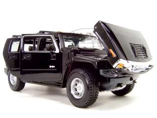 Brand new 1:18 scale diecast Hummer H2 SUV by Maisto.