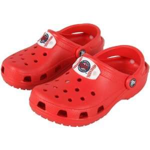    Minnesota Twins Youth Crocs Classic   Red: Sports & Outdoors