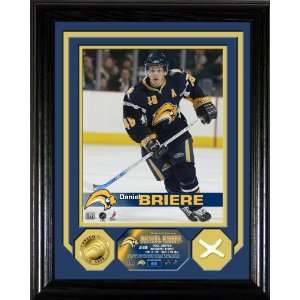 Daniel Briere Buffalo Sabres Photo Mint with Game Used Net