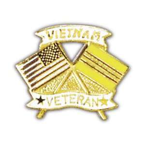  NEW Vietnam Veteran Flags Pin   Ships in 24 hours 
