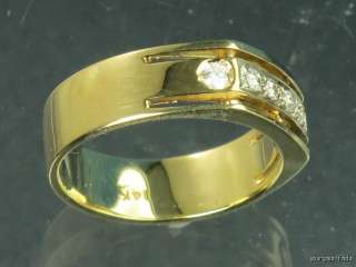   OWNED SOLID 14K YELLOW GOLD .25 CARAT DIAMOND ROW RING  