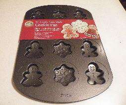 NEW WILTON 12 CAVITY GINGER BREAD SNOWFLAKE COOKIE PAN  