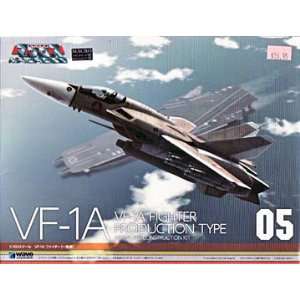    Macross Model 05 1/100 VF 1A Fighter Production Type Toys & Games