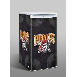  Pittsburgh Pirates Counter Top Refrigerator Sports 