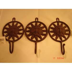 Set of 3 Sun Wall Hooks New with tag 