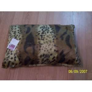  Faux Fur Leopard Animal Print Throw Pillow 15x20: Home 