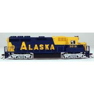  Bachmann Trains EMD GP40 Alaska #3019: Toys & Games