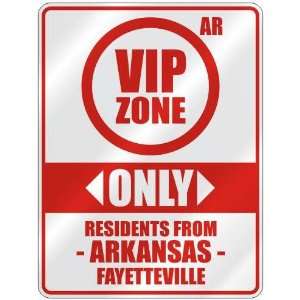   FROM FAYETTEVILLE  PARKING SIGN USA CITY ARKANSAS
