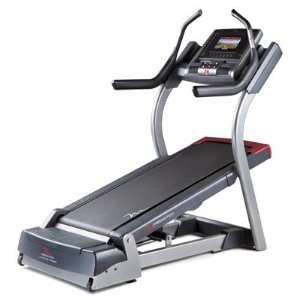 FreeMotion i11.9 Incline Trainer Treadmill  Sports 