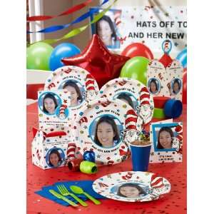  Dr. Seuss Baby Shower   Essential Party Pack for 8: Toys 