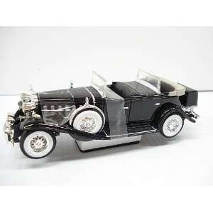  1932 Cadillac Sport Phaeton (Black) Diecast 1/27 Scale Toys & Games