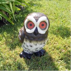 New Decorative Tawny Owl Lawn & Garden Ornament with Solar Powered LED 