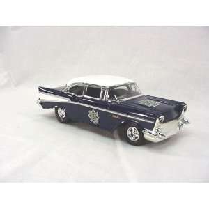    MLB 1957 Chevrolet Diecast Bank   Milwaukee Brewers: Toys & Games