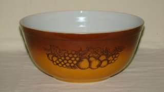 Vintage Pyrex Mixing Bowl Old Orchard 2.5 Qt. No# 403  