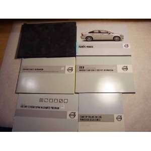  2008 Volvo S40 Owners Manual: Volvo: Books