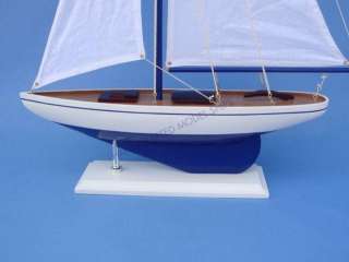 Pacific Sailboat 25 Model Yacht Authentic Model  