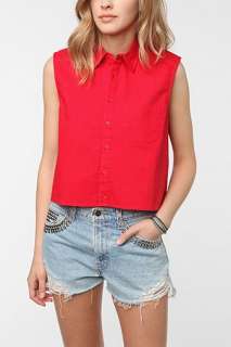 byCORPUS Sleeveless Cropped Button Down Shirt   Urban Outfitters
