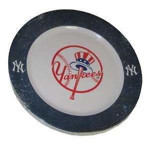   Duckhouse New York Yankees Dinner Plates   4 Pack: Sports & Outdoors