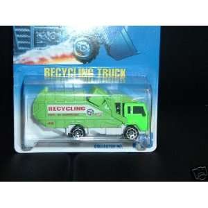 Mattel Hot Wheels 1991 1:64 Scale Green Recycling Truck Die Cast Car 