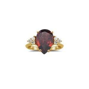  0.18 Cts Diamond & 4.66 Cts Garnet Ring in 14K Yellow Gold 