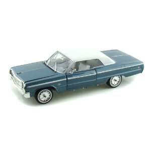  1964 Chevy Impala SS 1/24 Blue w/White: Toys & Games