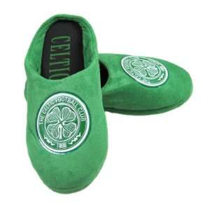 Celtic FC. Childrens Slippers   Size 1/2  Sports 